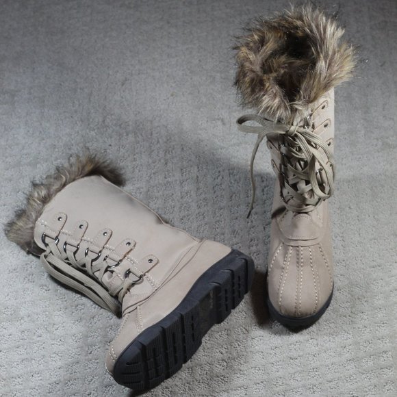 Chase + Chloe Size 7.5 Fur Trimmed Tan Lace Up Boots - Picture 1 of 6